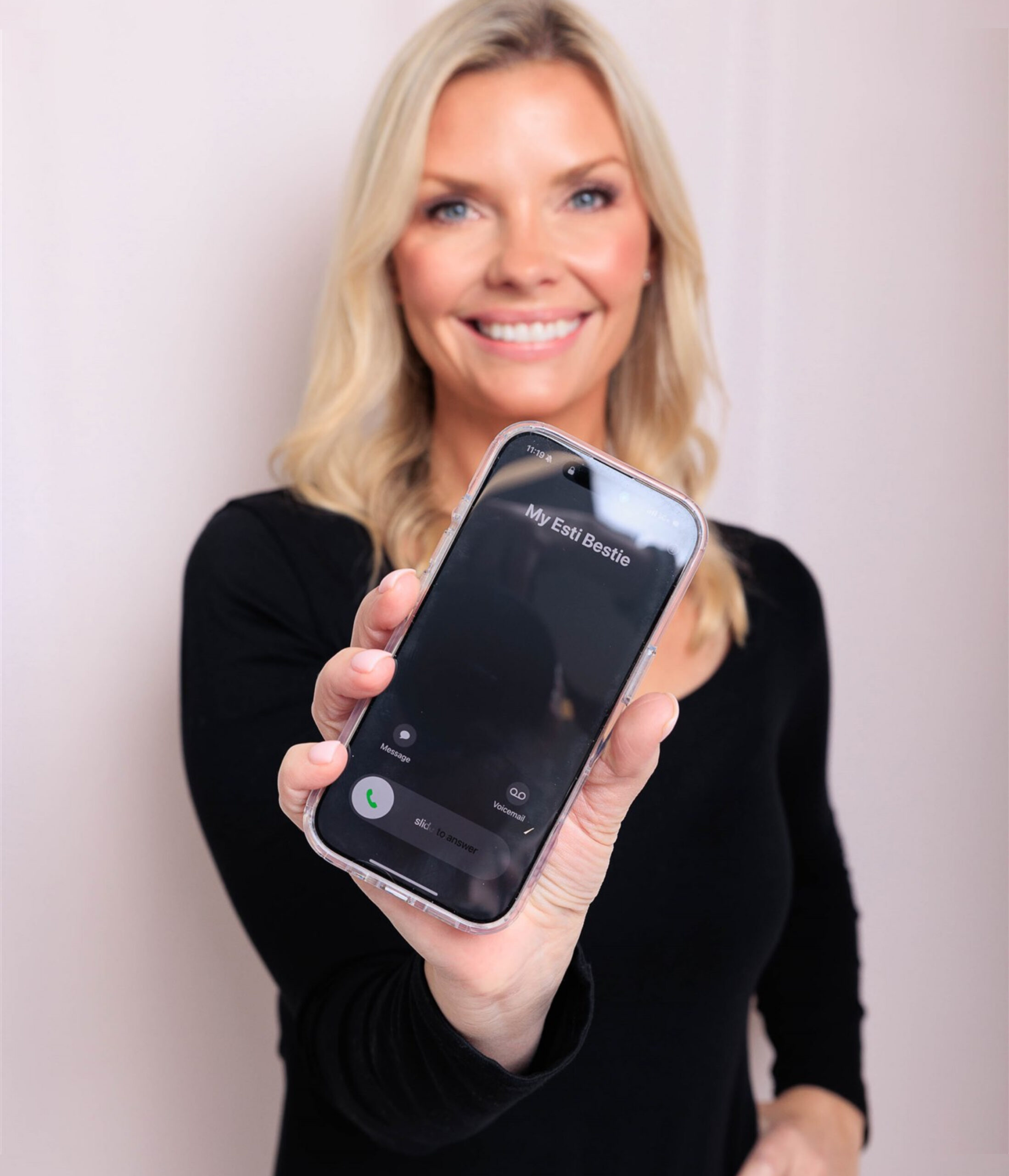 contact-phone-image
